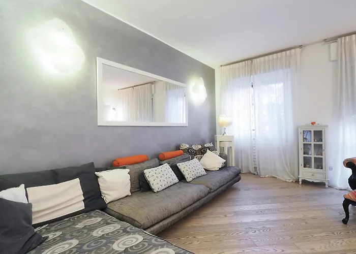 Appartement à 2 Chambres à Coucher
